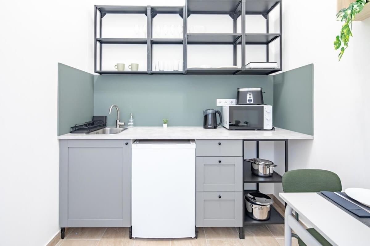 Central - New - Comfy Ac Studio บูดาเปสต์ ภายนอก รูปภาพ